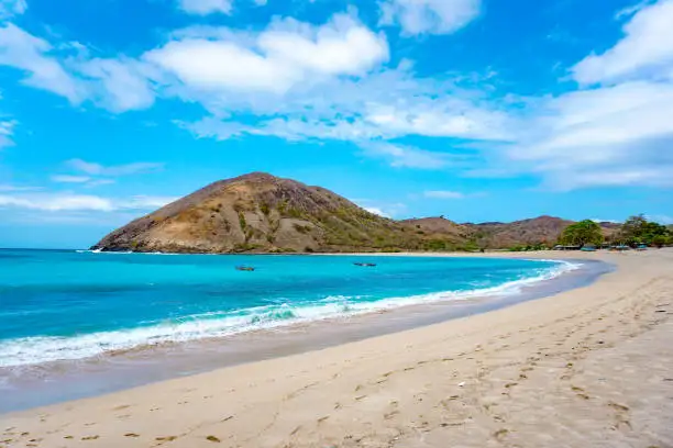 pantai popoh