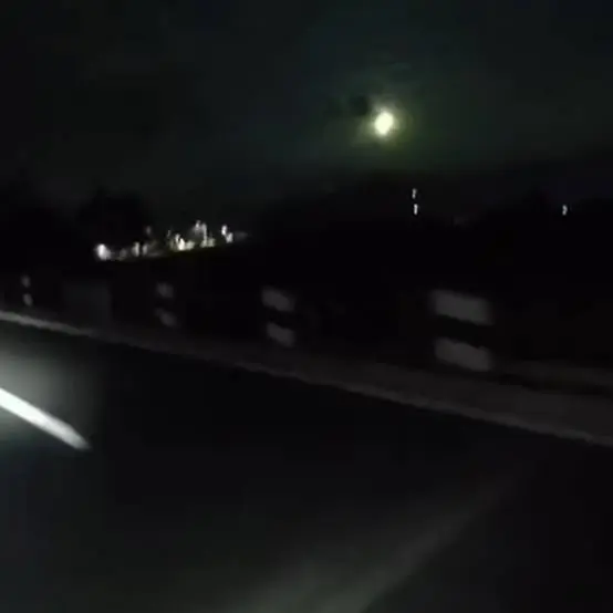 Meteor hijau langit Jawa Juli 2026