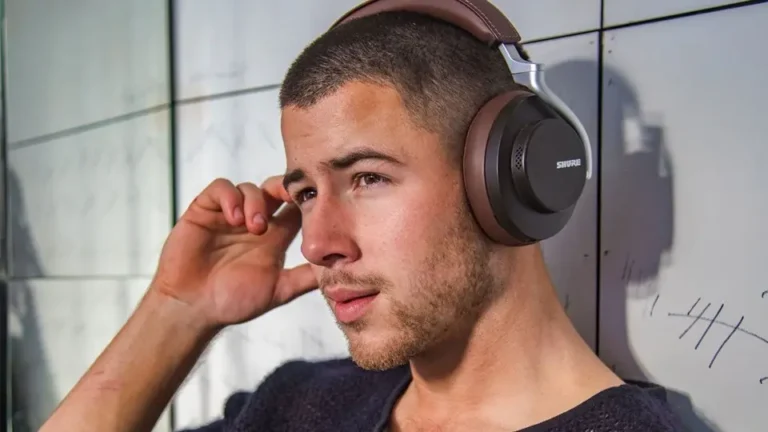 headphone untuk WFH